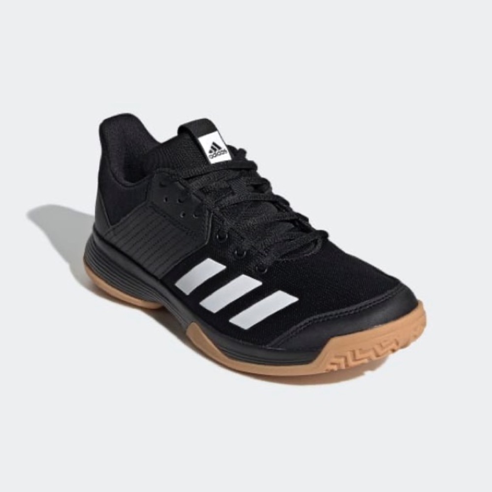 NWT Adidas Ligra 6 Sneakers